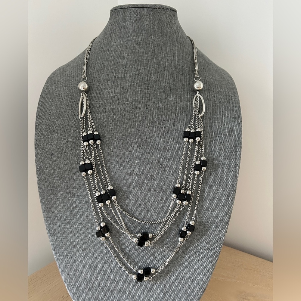 Silver metal and black beads necklace